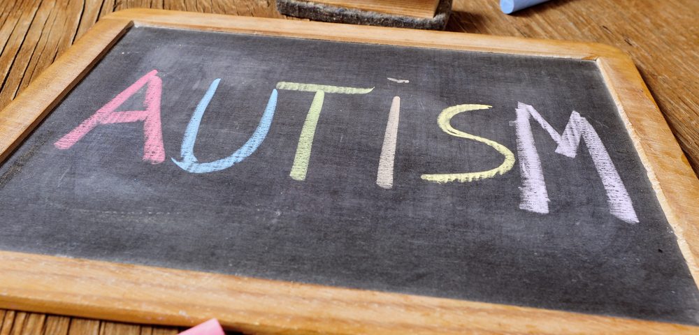 Offspring and Siblings of Epilepsy Patients at Increased Risk for Autism